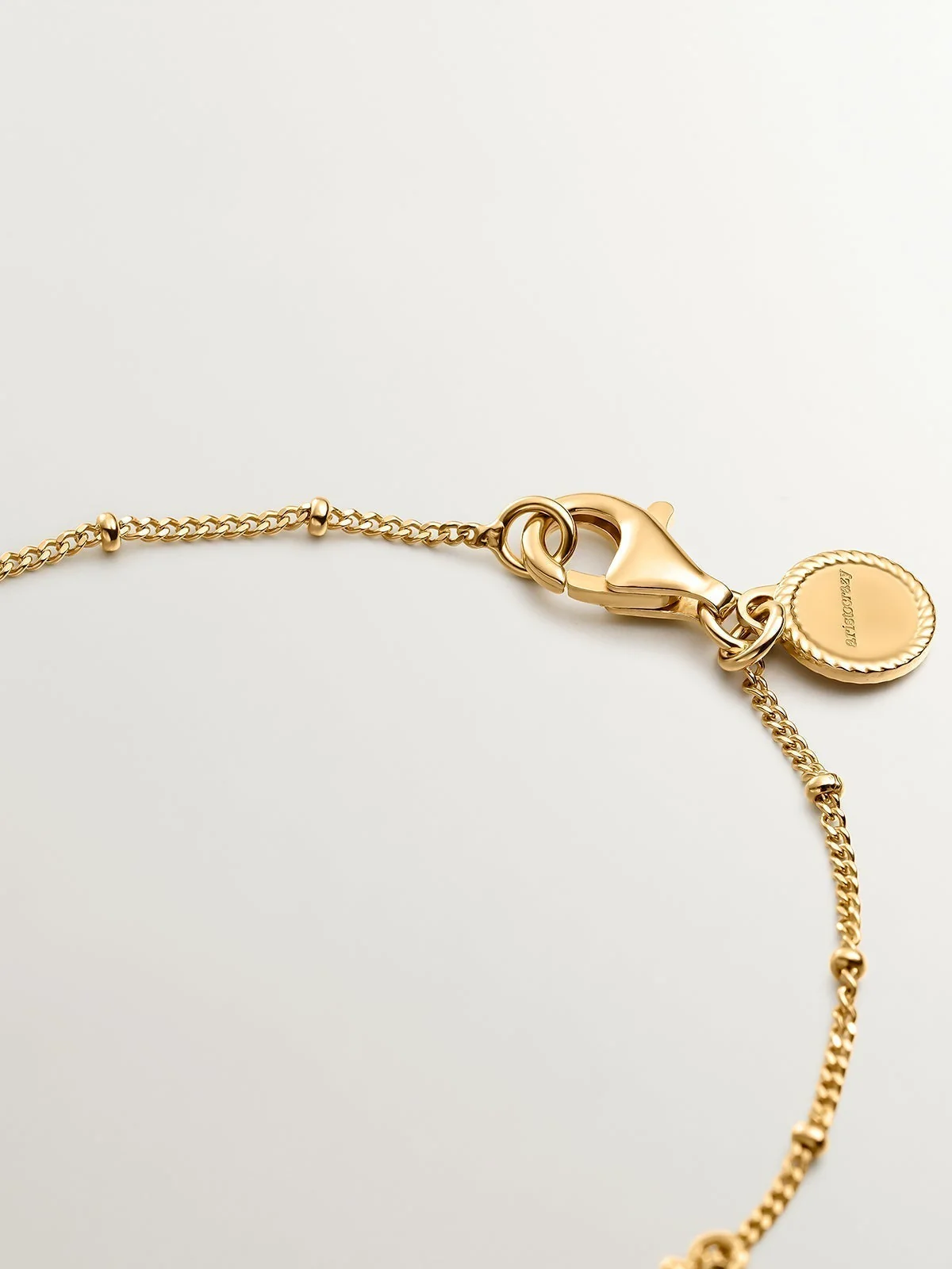 Pulsera de plata 925 bañada en oro amarillo de 18K con lunas y estrellas - Image 8