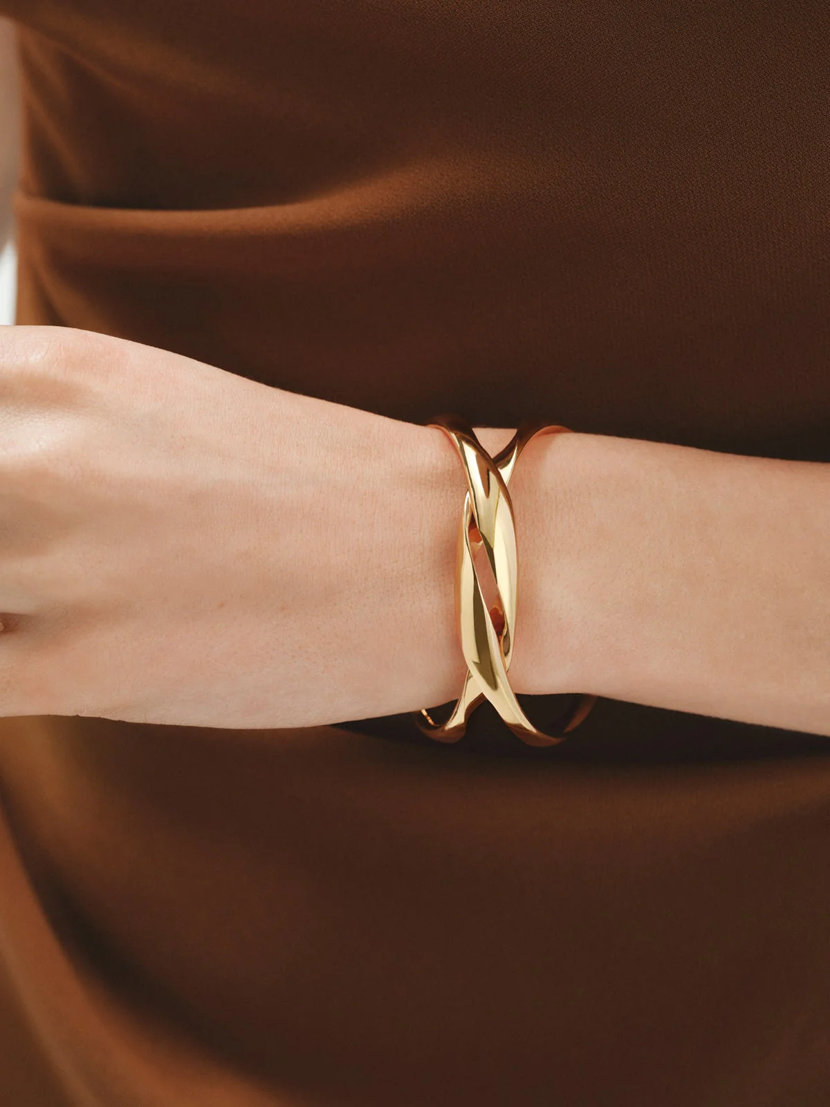 Pulsera gimmel bañada en oro amarillo - Image 5