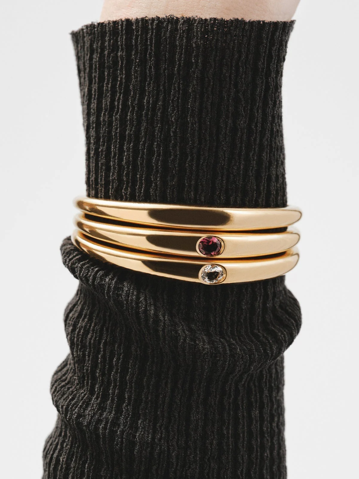 Pulsera rígida de plata 925 bañada en oro amarillo de 18K con topacio blanco - Image 6