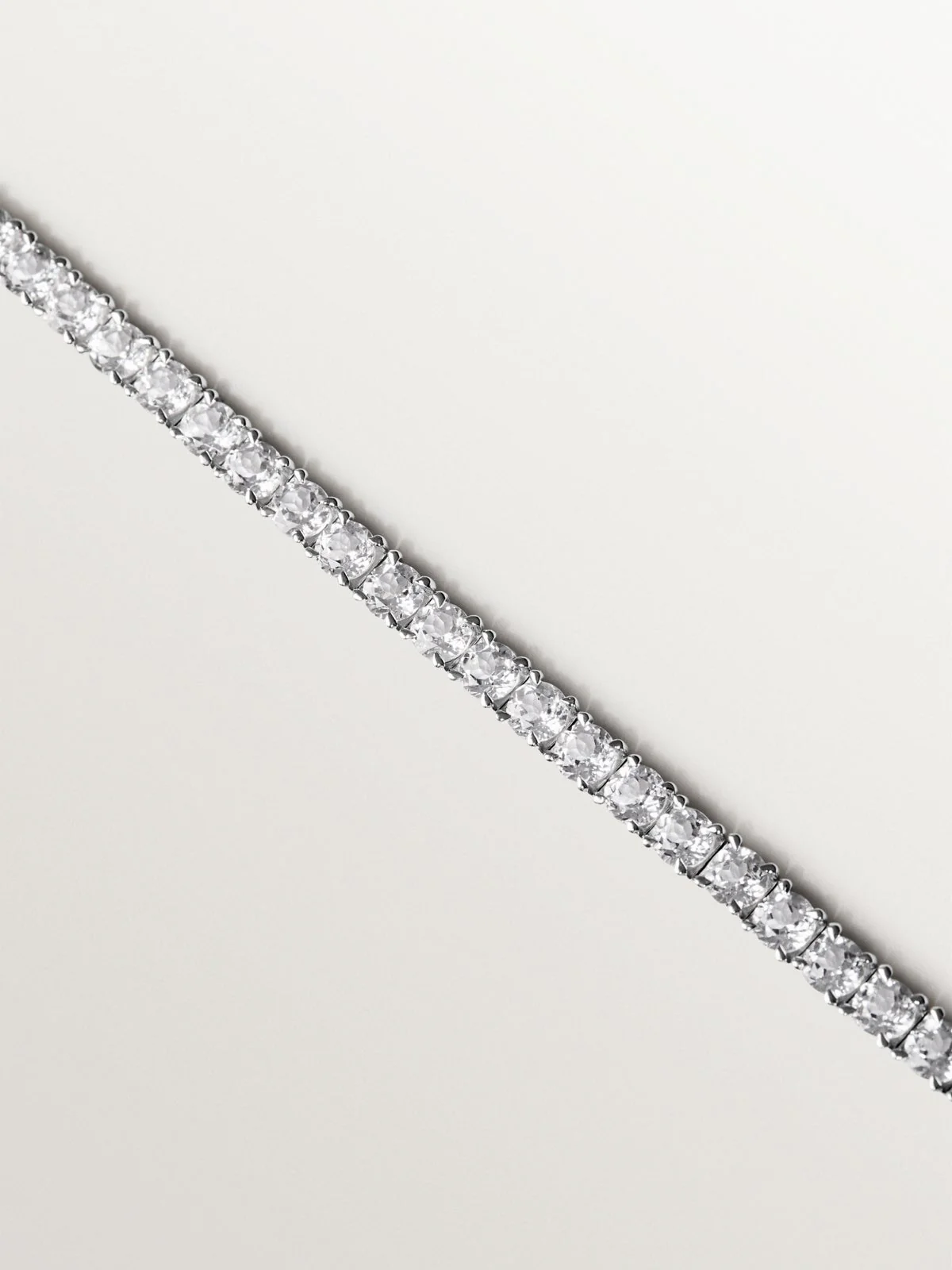 Pulsera rivière gruesa de plata 925 con topacios blancos - Image 5
