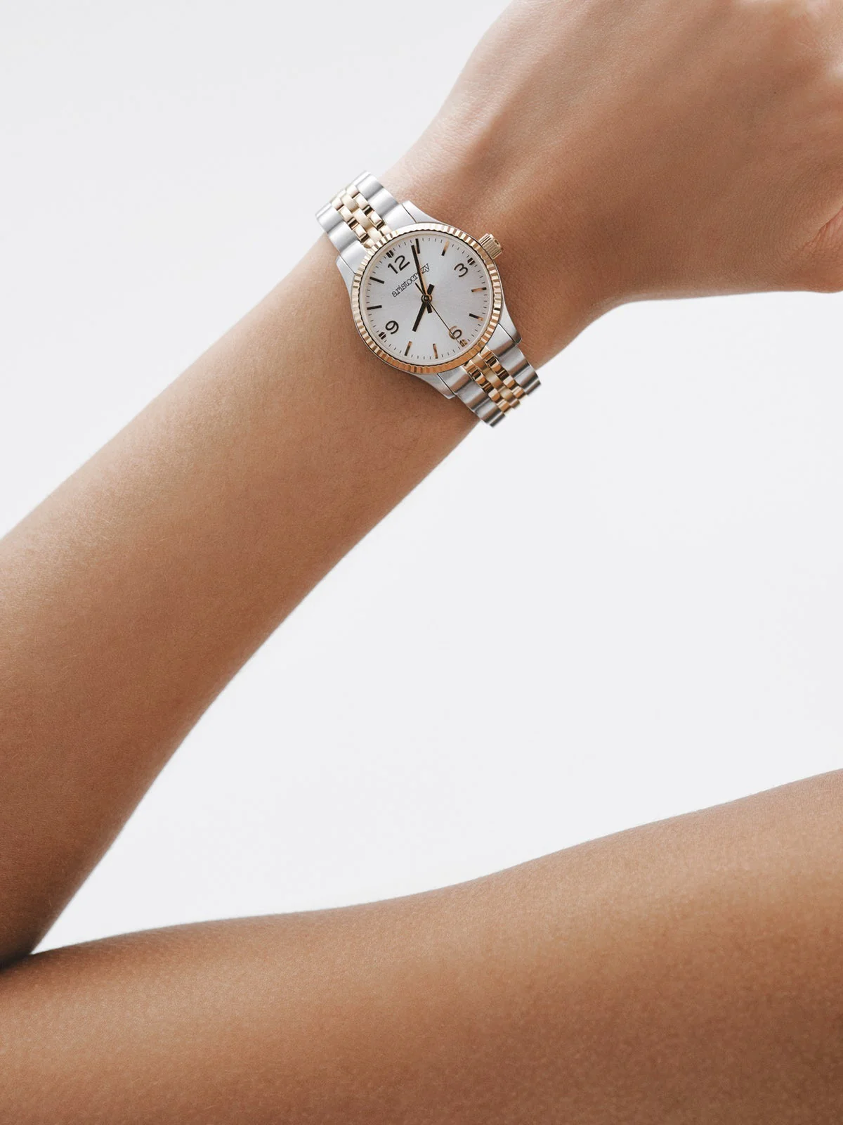 Reloj St. Barth Armis con correa de acero gris y amarillo y esfera gris - Image 4