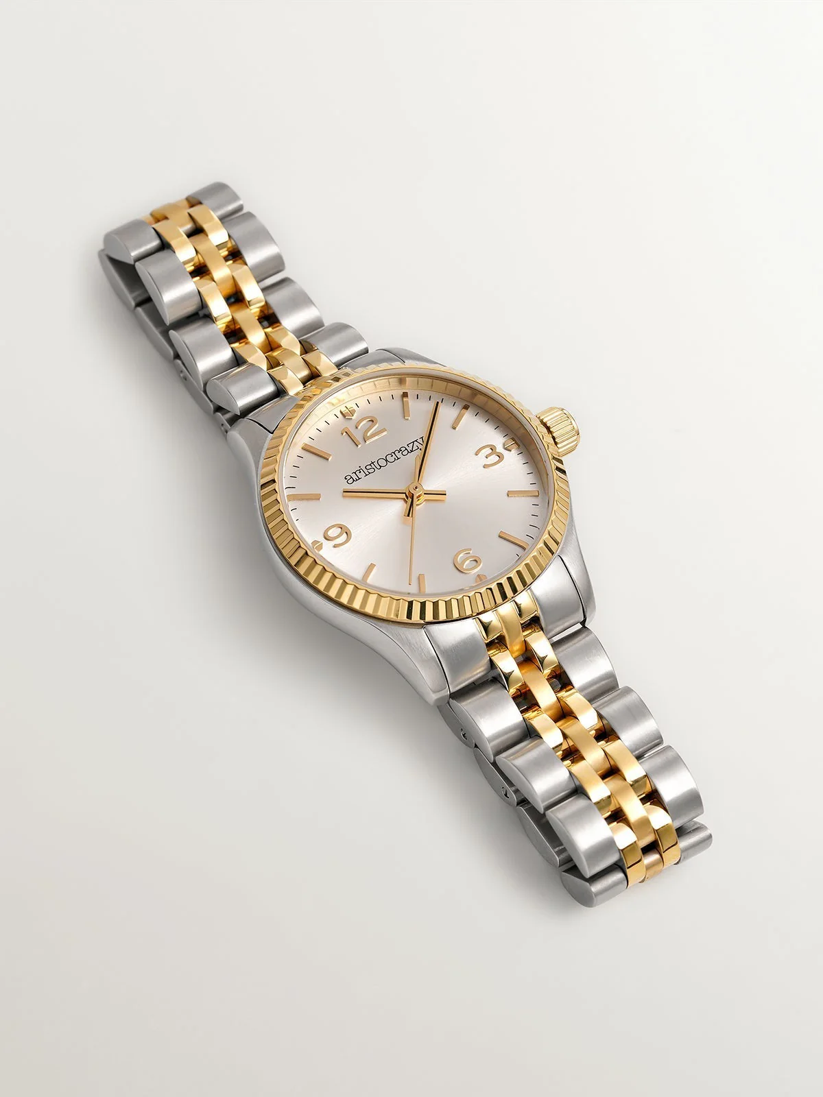 Reloj St. Barth Armis con correa de acero gris y amarillo y esfera gris - Image 7